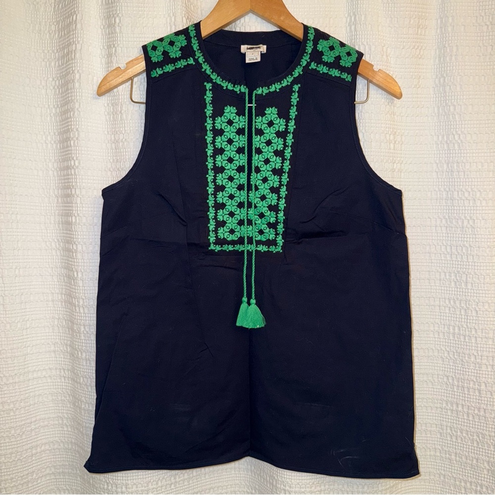 Embroidered tank top